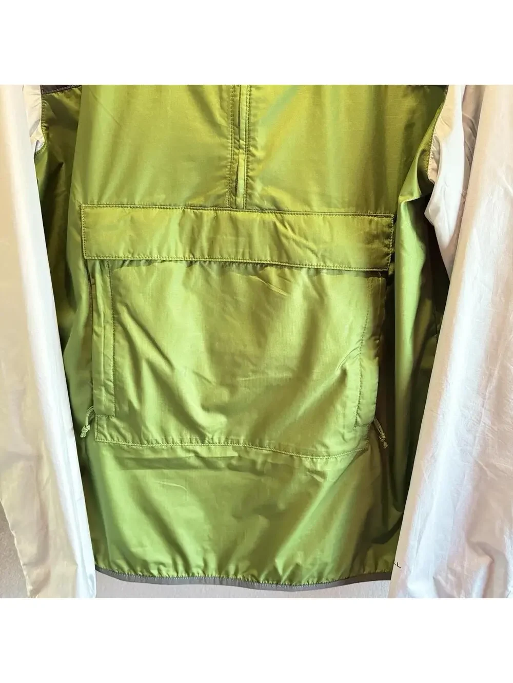 The North Face Men's Fanorak Windwall Windbreaker Jacket Green Gray Size Small